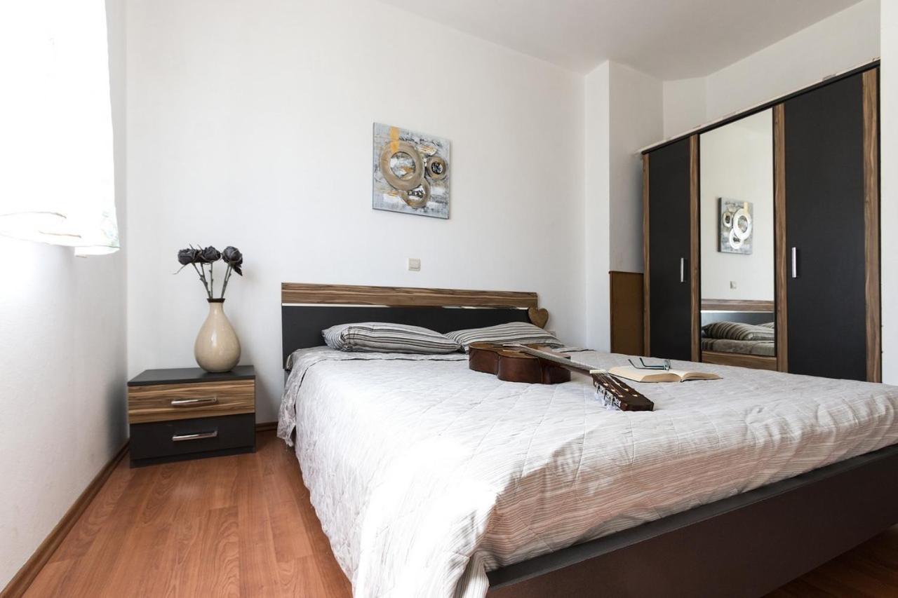 Apartment Carmen Pula Extérieur photo